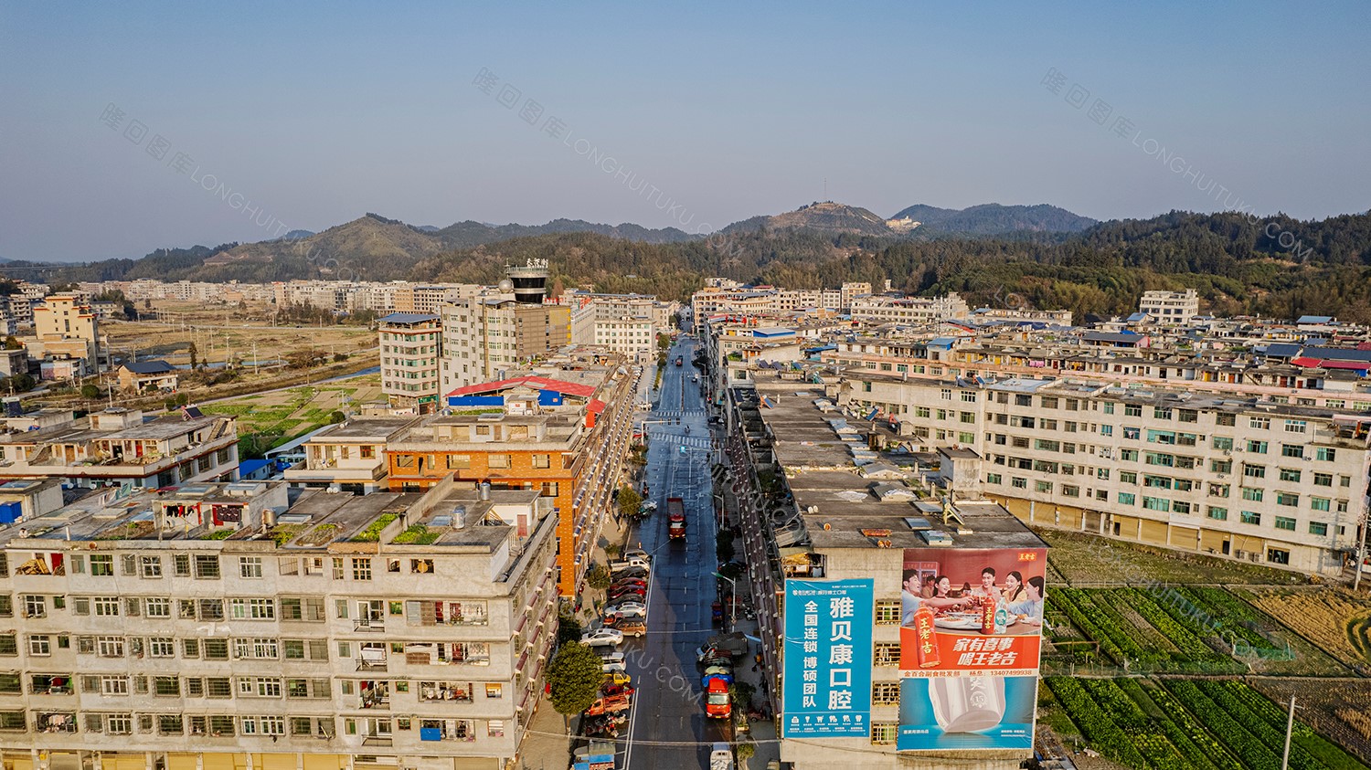 金石路两边街道