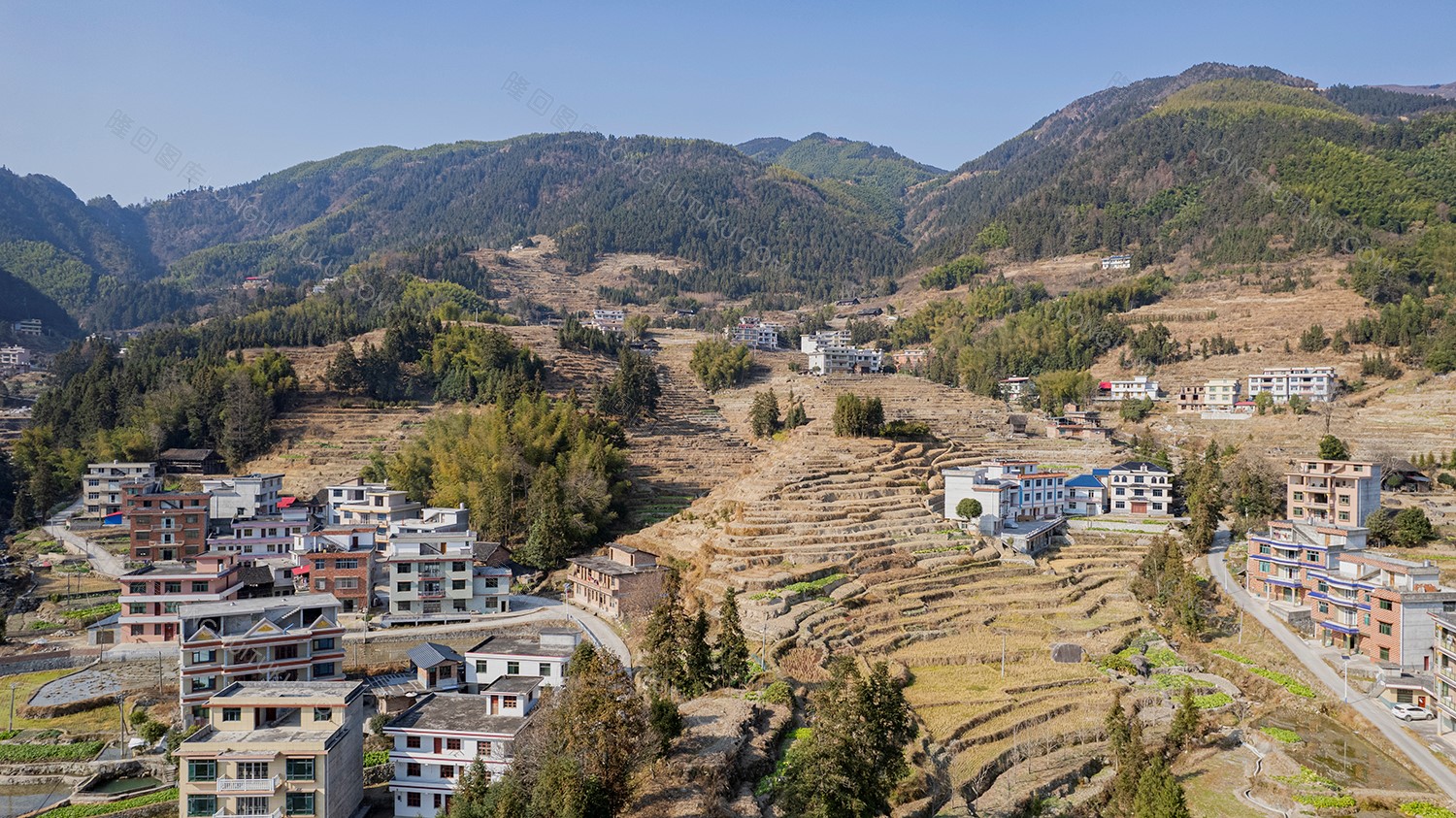 晓阳溪乡村风光