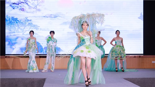 隆回职中时装秀！这场非遗文化展示太精彩了！