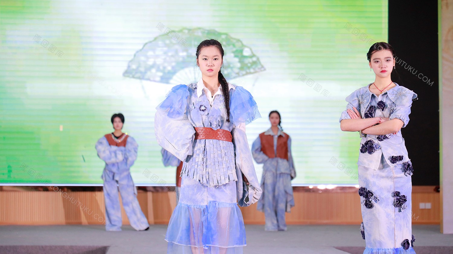 隆回职中时装秀