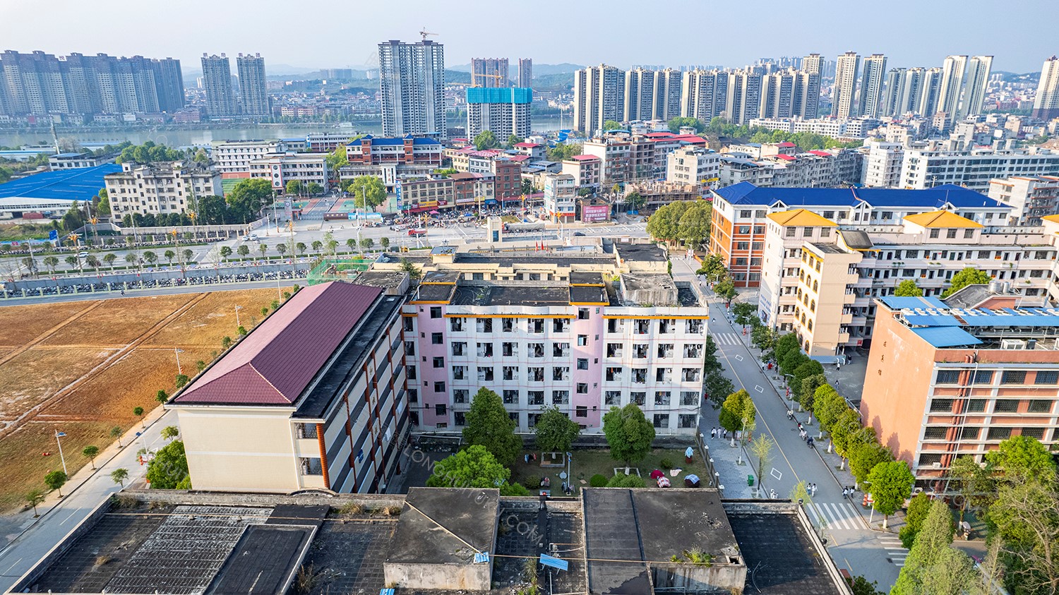 隆回九中校园环境