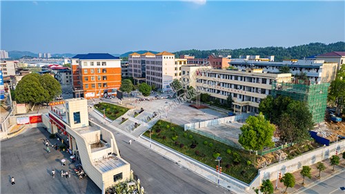 隆回九中校园环境