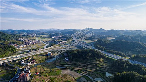 优先村往红光方向看三阁司枢纽