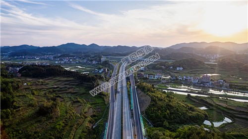 沪昆高速与三阁司枢纽