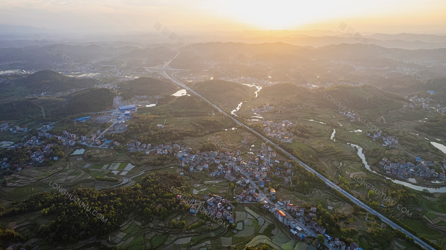 石马村上空看三阁司枢纽