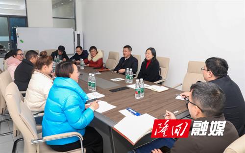 杨韶辉走访企业开展送解优专项行动