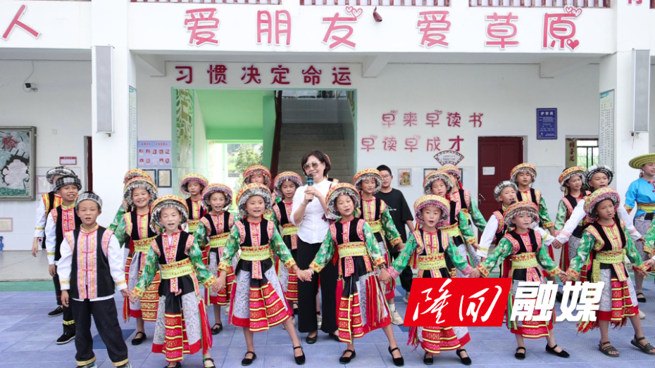 DL7A8714 - frame at 0m0s.jpg DL7A8714 - frame at 0m0s.jpg